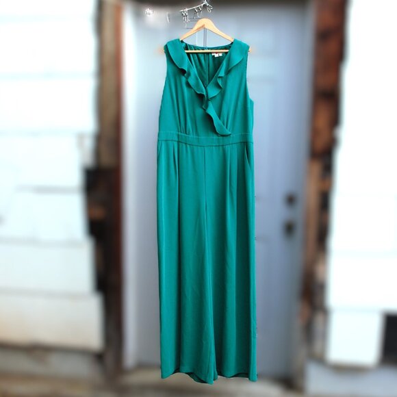 Boden Dolly Green Ruffle Sleeveless Wide Leg Pleated Jumpsuit 14R - Picture 1 of 3